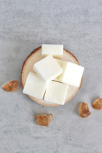 Load image into Gallery viewer, Amber Soy Wax Melts, Hand Poured, Eco Friendly, 2.5 oz